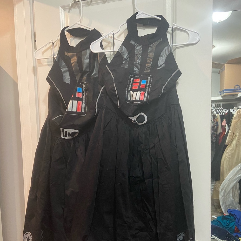 NWOT Disney shop dress Darth Vader dress in medium.